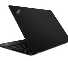 Lenovo ThinkPad T590 to urządzenie z serii, która jest chętnie wybierana przez wszystkich klientów z całego świata